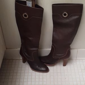Dress boots